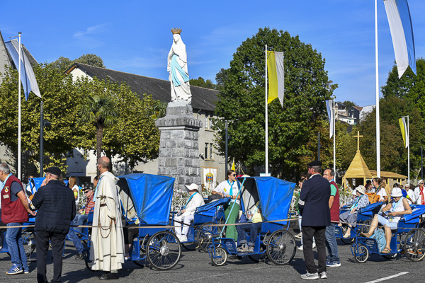 Procession eucharistique - Jeudi 3 octobre 2024