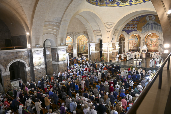 Laudes du mercredi à la Basilique du Rosaire dès 8h